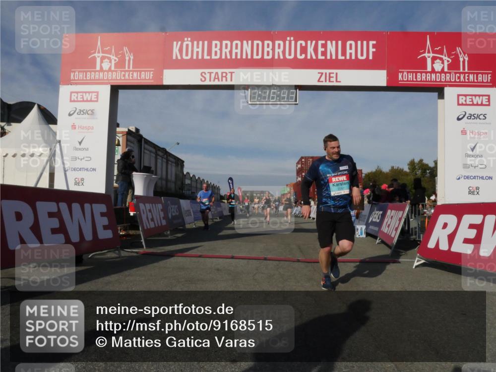 03.10.2025 - Köhlbrandbrückenlauf Matties Gatica Varas http://msf.ph/oto/9168515 03.10.2025 10:16:45 Ziel 1325, 1437, 2113, 2247, 2349, 2404, 2778, 3194, 3747 meine-sportfotos.de
