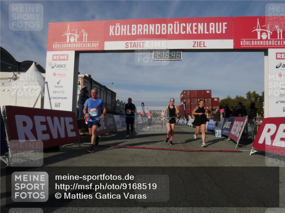 03.10.2025 - Köhlbrandbrückenlauf Matties Gatica Varas http://msf.ph/oto/9168519 03.10.2025 10:16:47 Ziel 1303, 1304, 1325, 1437, 2113, 2247, 2349, 2404, 2778, 3194, 3747 meine-sportfotos.de