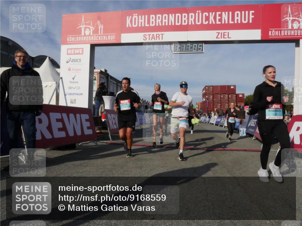 03.10.2025 - Köhlbrandbrückenlauf Matties Gatica Varas http://msf.ph/oto/9168559 03.10.2025 10:17:06 Ziel 1179, 1202, 1288, 1289, 1548, 1549, 1720, 1938, 2038, 2514, 2965, 3125, 3416 meine-sportfotos.de