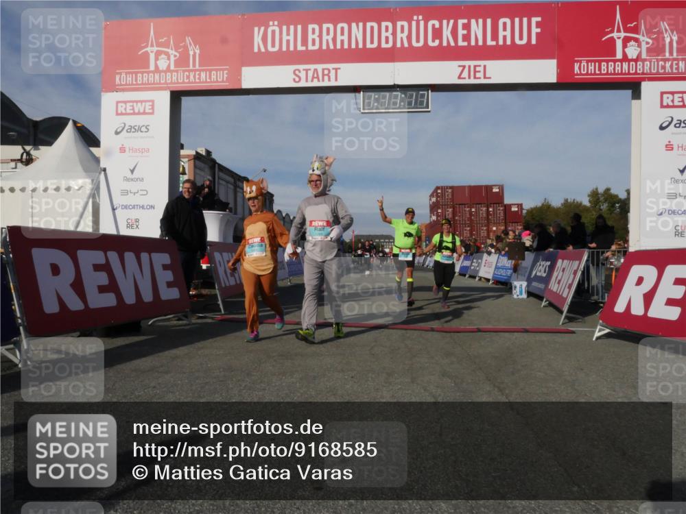 03.10.2025 - Köhlbrandbrückenlauf Matties Gatica Varas http://msf.ph/oto/9168585 03.10.2025 10:17:19 Ziel 1031, 1794, 1807, 1809, 1835, 1850, 1956, 2089, 2974, 3281, 3557, 3765 meine-sportfotos.de