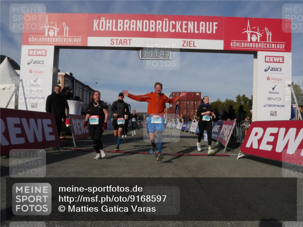 03.10.2025 - Köhlbrandbrückenlauf Matties Gatica Varas http://msf.ph/oto/9168597 03.10.2025 10:17:25 Ziel 1031, 1283, 1573, 1794, 1835, 1850, 2242, 2269, 2789, 2974, 3191, 3252, 3281, 3557, 3765 meine-sportfotos.de