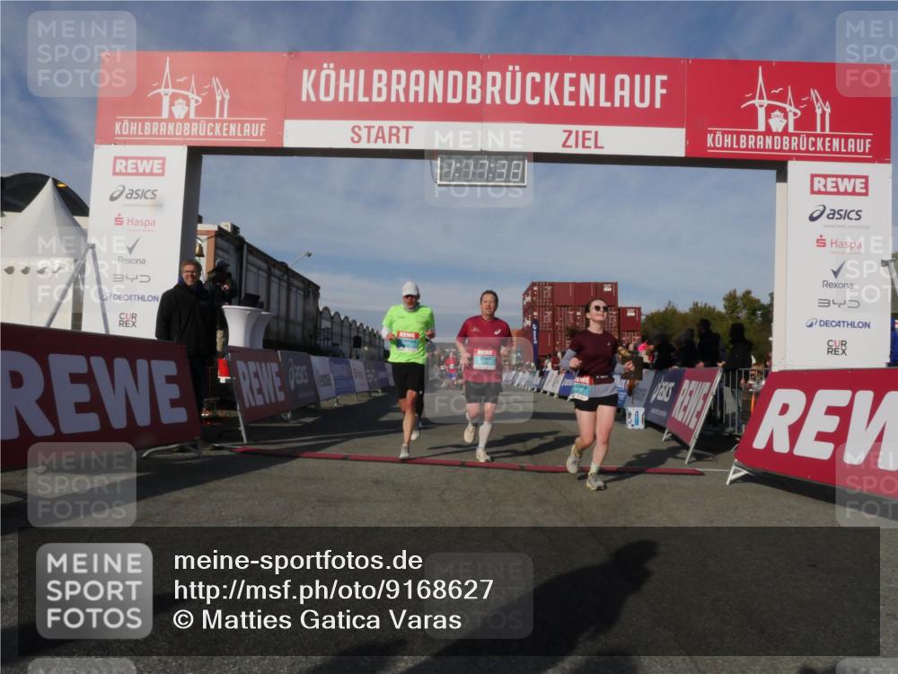 03.10.2025 - Köhlbrandbrückenlauf Matties Gatica Varas http://msf.ph/oto/9168627 03.10.2025 10:17:40 Ziel 1213, 1481, 1647, 1792, 1883, 2172, 2577, 2765, 2768, 2770, 3081, 3172, 3265, 3647 meine-sportfotos.de