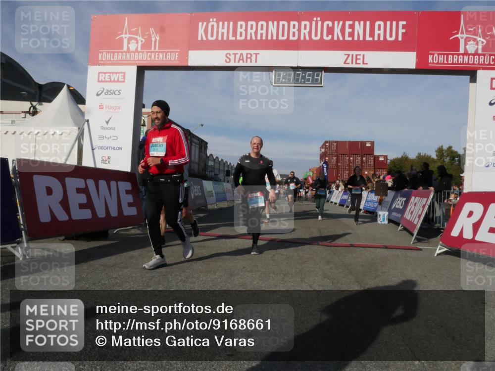 03.10.2025 - Köhlbrandbrückenlauf Matties Gatica Varas http://msf.ph/oto/9168661 03.10.2025 10:17:56 Ziel 1634, 1649, 1659, 1671, 1695, 1731, 1736, 1831, 2088, 2270, 2361, 2376, 2670, 2678, 2836, 2905, 3150, 3268, 3468 meine-sportfotos.de
