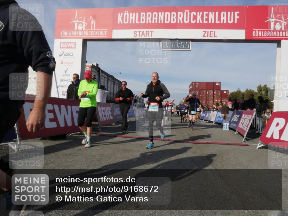 03.10.2025 - Köhlbrandbrückenlauf Matties Gatica Varas http://msf.ph/oto/9168672 03.10.2025 10:18:01 Ziel 1164, 1649, 1659, 1671, 1815, 1831, 1941, 2088, 2270, 2361, 2372, 2376, 2499, 2670, 2984, 3150, 3156, 3268, 3468, 3762 meine-sportfotos.de