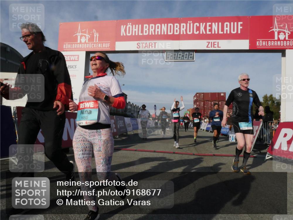03.10.2025 - Köhlbrandbrückenlauf Matties Gatica Varas http://msf.ph/oto/9168677 03.10.2025 10:18:03 Ziel 1164, 1513, 1649, 1671, 1815, 1831, 1941, 2270, 2361, 2372, 2376, 2499, 2670, 2984, 3017, 3150, 3156, 3268, 3762 meine-sportfotos.de