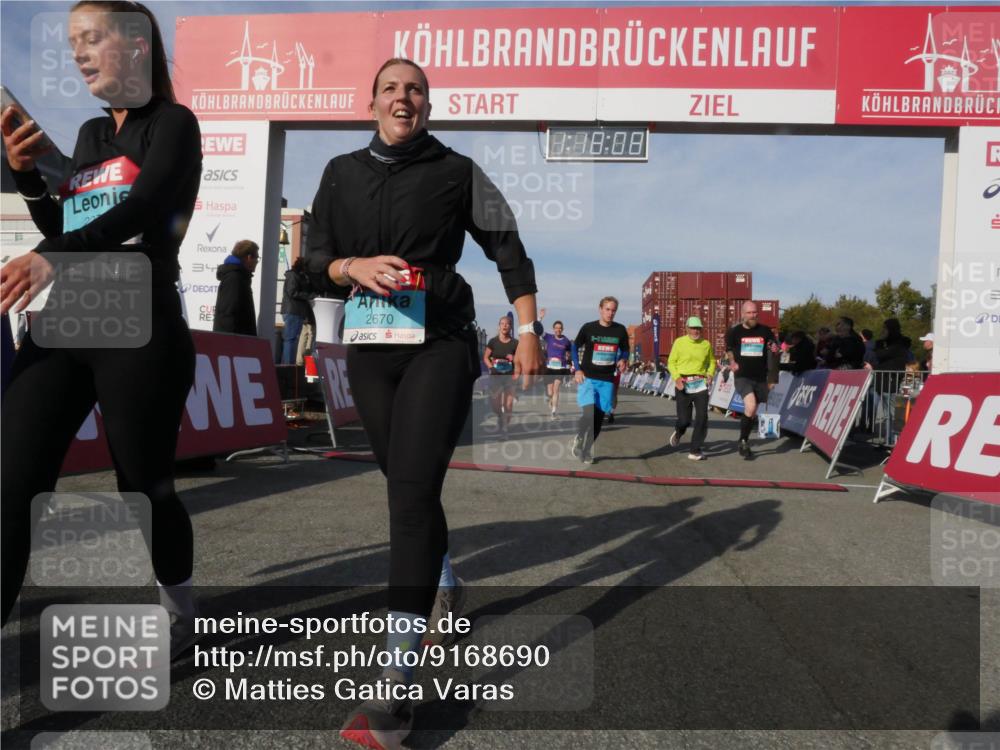 03.10.2025 - Köhlbrandbrückenlauf Matties Gatica Varas http://msf.ph/oto/9168690 03.10.2025 10:18:10 Ziel 1164, 1471, 1513, 1812, 1815, 1941, 2372, 2499, 2984, 3017, 3156, 3175, 3486, 3487, 3762, 3826 meine-sportfotos.de