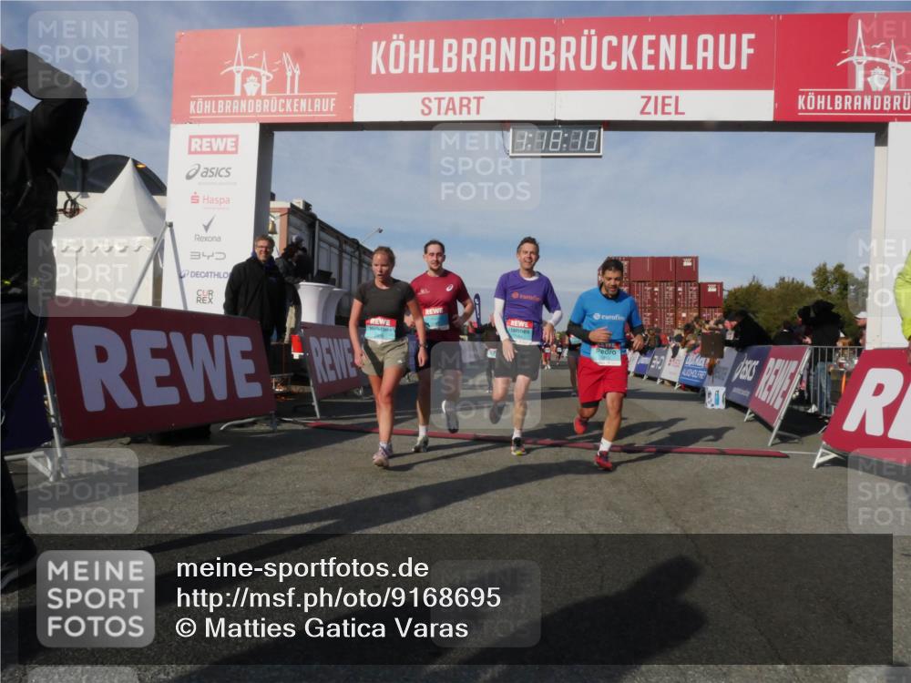 03.10.2025 - Köhlbrandbrückenlauf Matties Gatica Varas http://msf.ph/oto/9168695 03.10.2025 10:18:12 Ziel 1121, 1471, 1513, 1812, 2544, 2984, 3017, 3175, 3486, 3487, 3762, 3826 meine-sportfotos.de