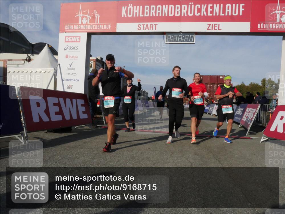 03.10.2025 - Köhlbrandbrückenlauf Matties Gatica Varas http://msf.ph/oto/9168715 03.10.2025 10:18:21 Ziel 1121, 1834, 2413, 2544, 3175, 3273, 3310, 3486, 3487, 3826 meine-sportfotos.de