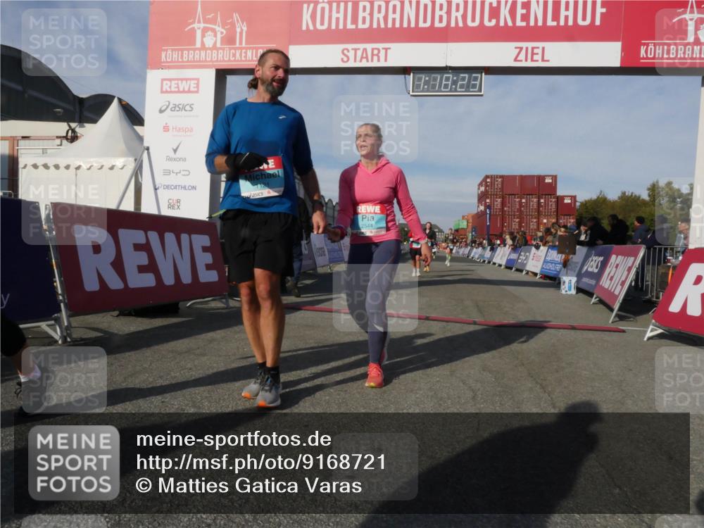 03.10.2025 - Köhlbrandbrückenlauf Matties Gatica Varas http://msf.ph/oto/9168721 03.10.2025 10:18:24 Ziel 1485, 1834, 2413, 3176, 3178, 3273, 3308, 3310 meine-sportfotos.de
