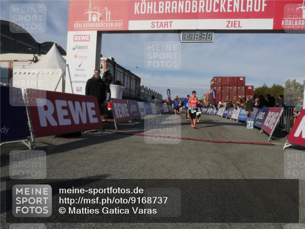 03.10.2025 - Köhlbrandbrückenlauf Matties Gatica Varas http://msf.ph/oto/9168737 03.10.2025 10:18:32 Ziel 1485, 1719, 1778, 1920, 1932, 2502, 2800, 3176, 3178, 3273, 3308 meine-sportfotos.de