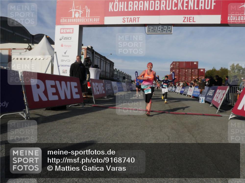 03.10.2025 - Köhlbrandbrückenlauf Matties Gatica Varas http://msf.ph/oto/9168740 03.10.2025 10:18:33 Ziel 1485, 1719, 1778, 1920, 1932, 2502, 2800, 3176, 3178, 3273, 3308 meine-sportfotos.de