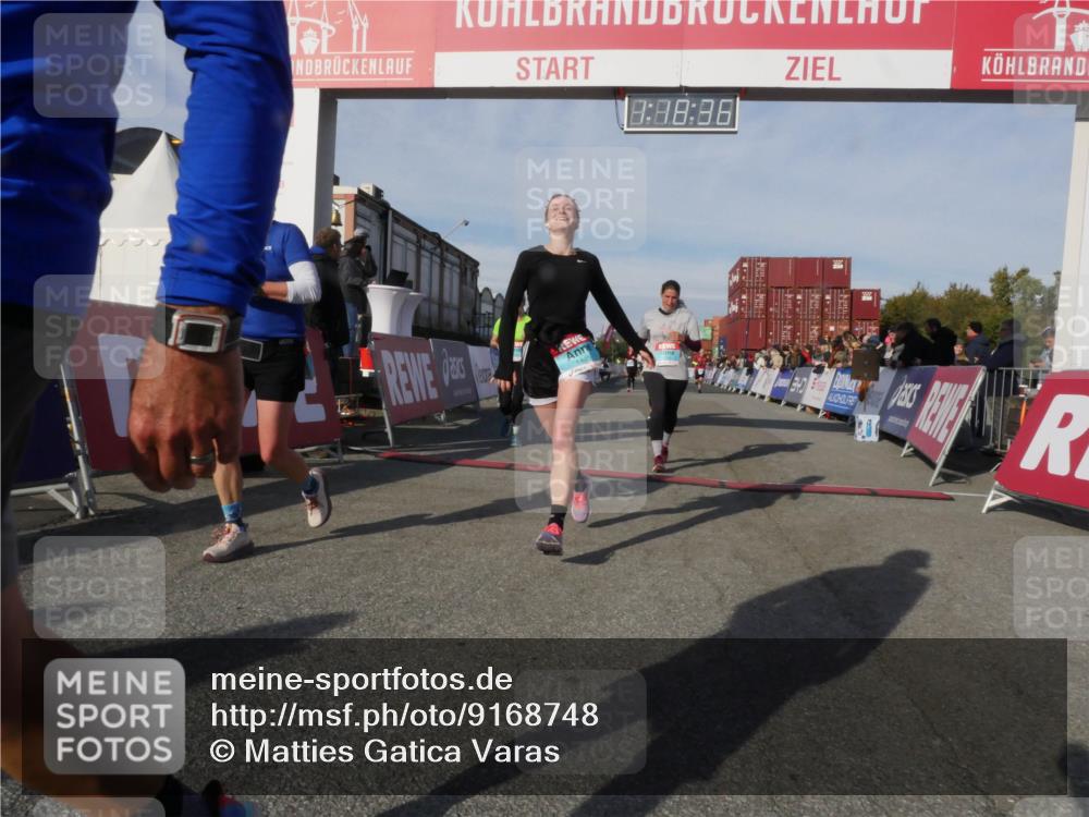 03.10.2025 - Köhlbrandbrückenlauf Matties Gatica Varas http://msf.ph/oto/9168748 03.10.2025 10:18:37 Ziel 1614, 1719, 1778, 1920, 1932, 2502, 2800, 3180, 3833 meine-sportfotos.de