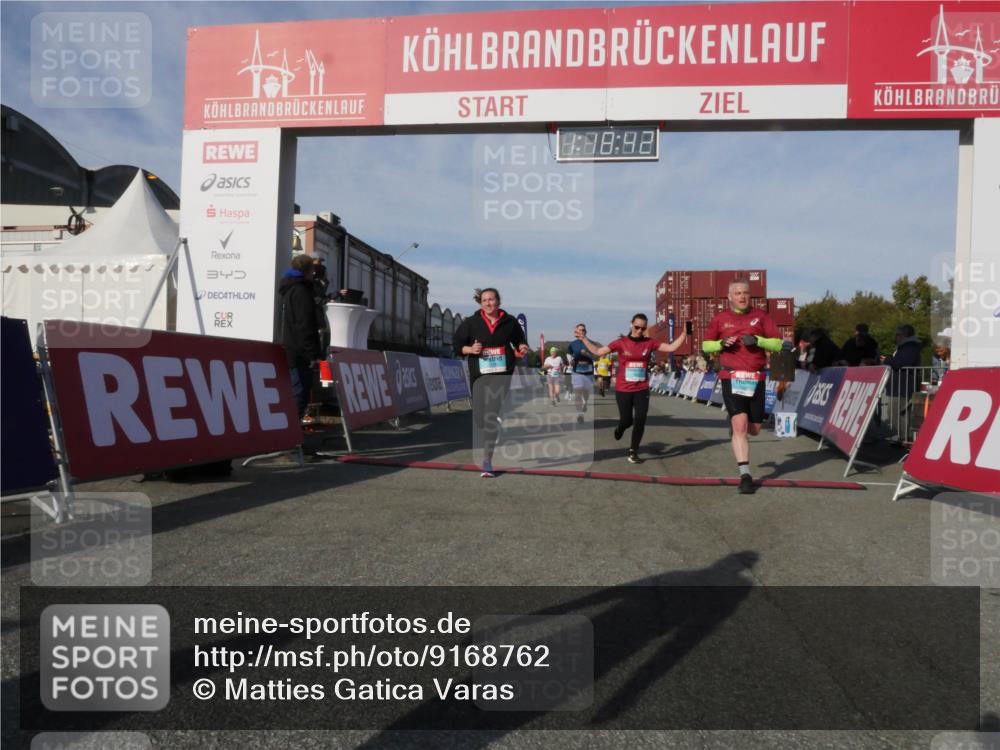 03.10.2025 - Köhlbrandbrückenlauf Matties Gatica Varas http://msf.ph/oto/9168762 03.10.2025 10:18:44 Ziel 1614, 1619, 1778, 1920, 2168, 2800, 3180, 3419, 3541, 3595, 3833 meine-sportfotos.de