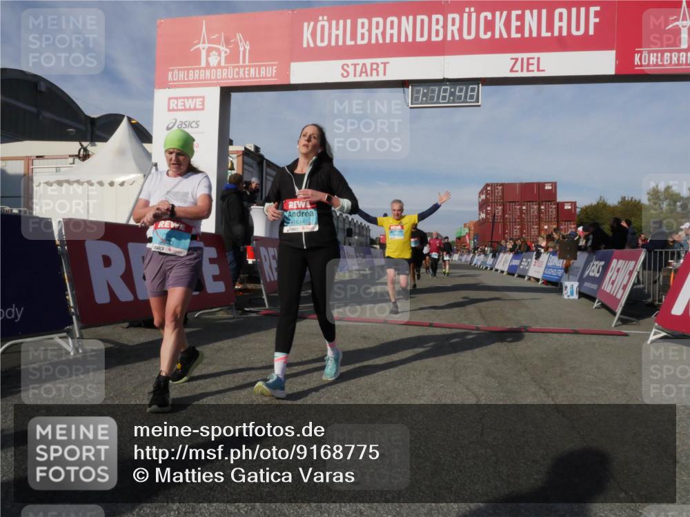 03.10.2025 - Köhlbrandbrückenlauf Matties Gatica Varas http://msf.ph/oto/9168775 03.10.2025 10:18:50 Ziel 1619, 1885, 2168, 2785, 3419, 3541, 3595, 3698 meine-sportfotos.de