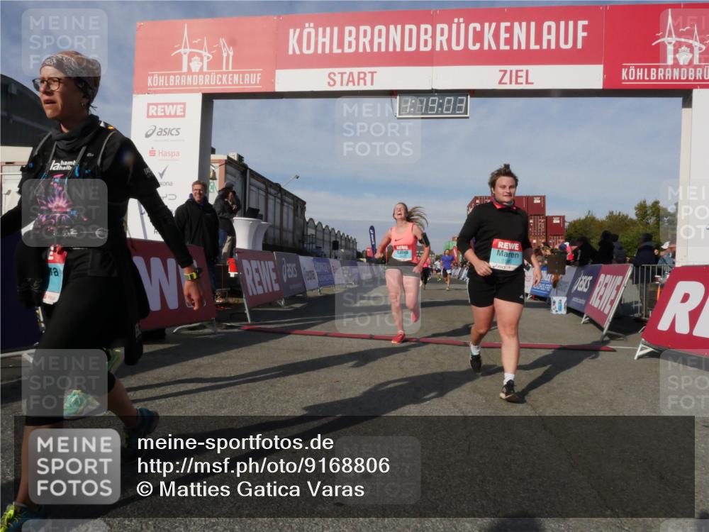 03.10.2025 - Köhlbrandbrückenlauf Matties Gatica Varas http://msf.ph/oto/9168806 03.10.2025 10:19:05 Ziel 1166, 1212, 1295, 1862, 1868, 2009, 2010, 2675, 2867, 3050, 3051, 3587 meine-sportfotos.de