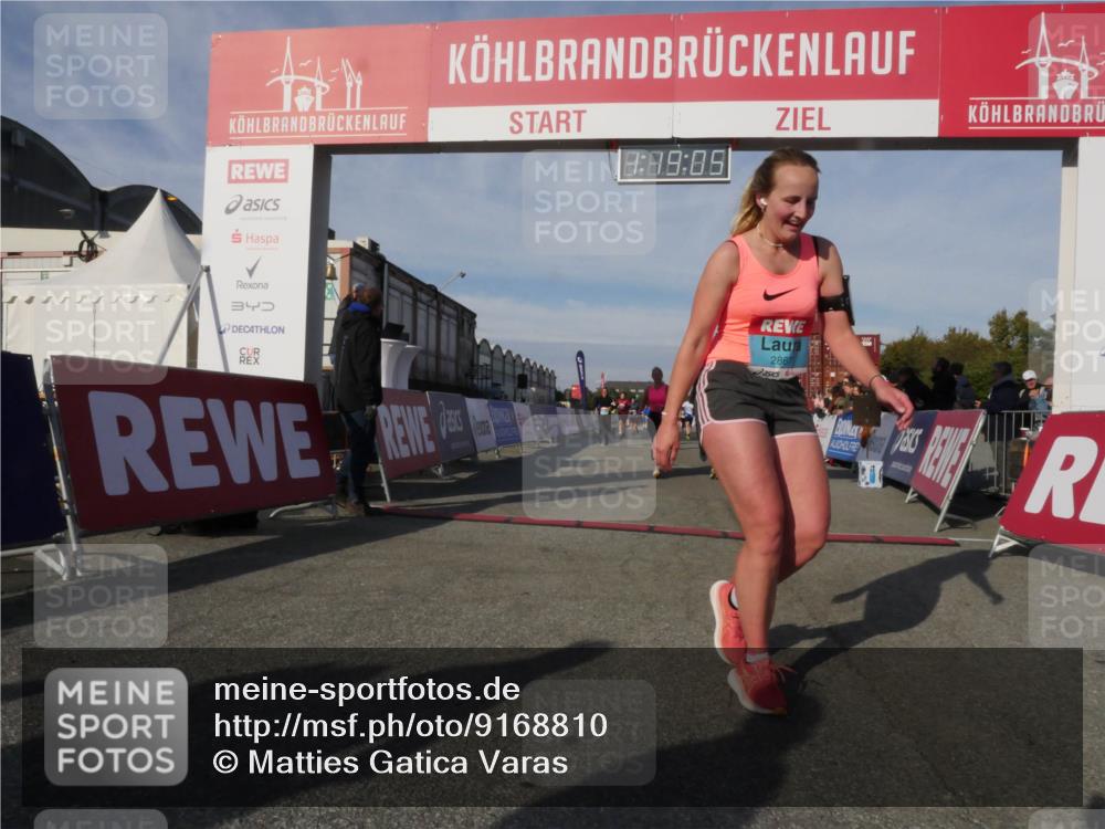 03.10.2025 - Köhlbrandbrückenlauf Matties Gatica Varas http://msf.ph/oto/9168810 03.10.2025 10:19:07 Ziel 1166, 1212, 1295, 1862, 1868, 2009, 2010, 2675, 3050, 3051, 3587 meine-sportfotos.de