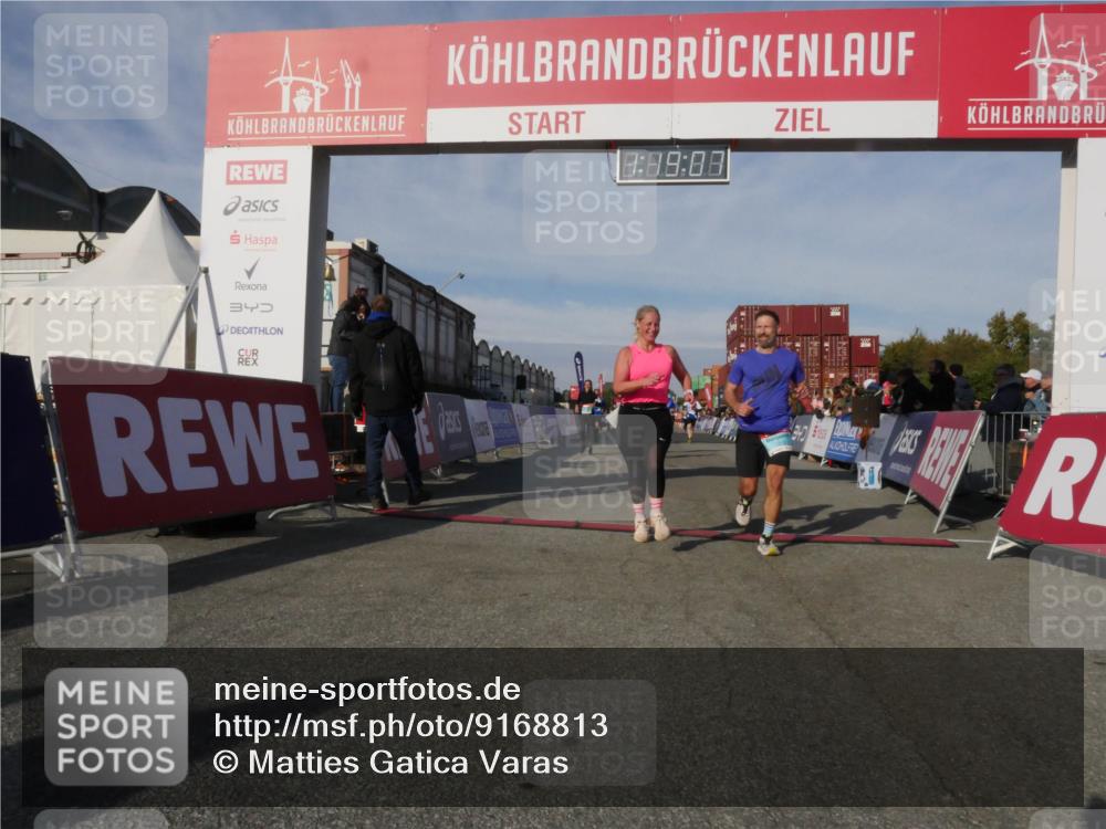 03.10.2025 - Köhlbrandbrückenlauf Matties Gatica Varas http://msf.ph/oto/9168813 03.10.2025 10:19:08 Ziel 1166, 1212, 1295, 1862, 1868, 2009, 2010, 2675, 3050, 3051, 3587 meine-sportfotos.de