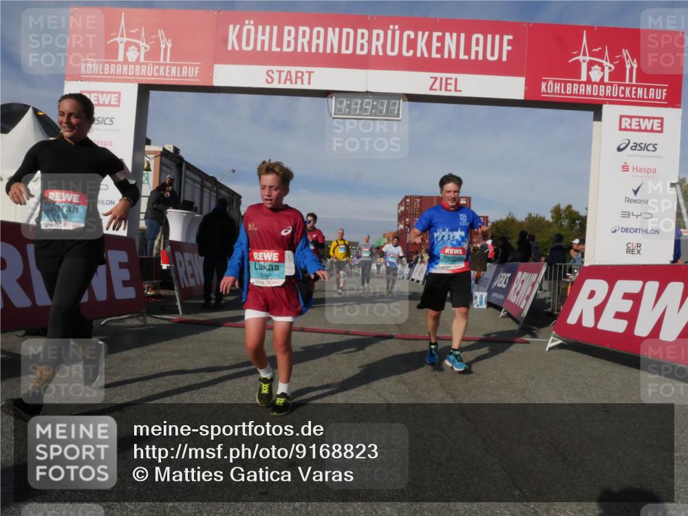 03.10.2025 - Köhlbrandbrückenlauf Matties Gatica Varas http://msf.ph/oto/9168823 03.10.2025 10:19:13 Ziel 1162, 1166, 1372, 1862, 2009, 2010, 2231, 2421, 3050, 3051, 3108, 3505, 3506, 3676, 3732 meine-sportfotos.de