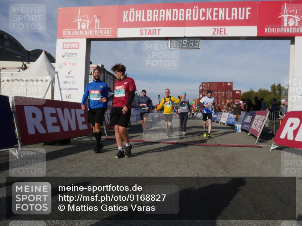 03.10.2025 - Köhlbrandbrückenlauf Matties Gatica Varas http://msf.ph/oto/9168827 03.10.2025 10:19:15 Ziel 1162, 1166, 1372, 1862, 2180, 2231, 2421, 3050, 3051, 3108, 3133, 3505, 3506, 3676, 3732 meine-sportfotos.de