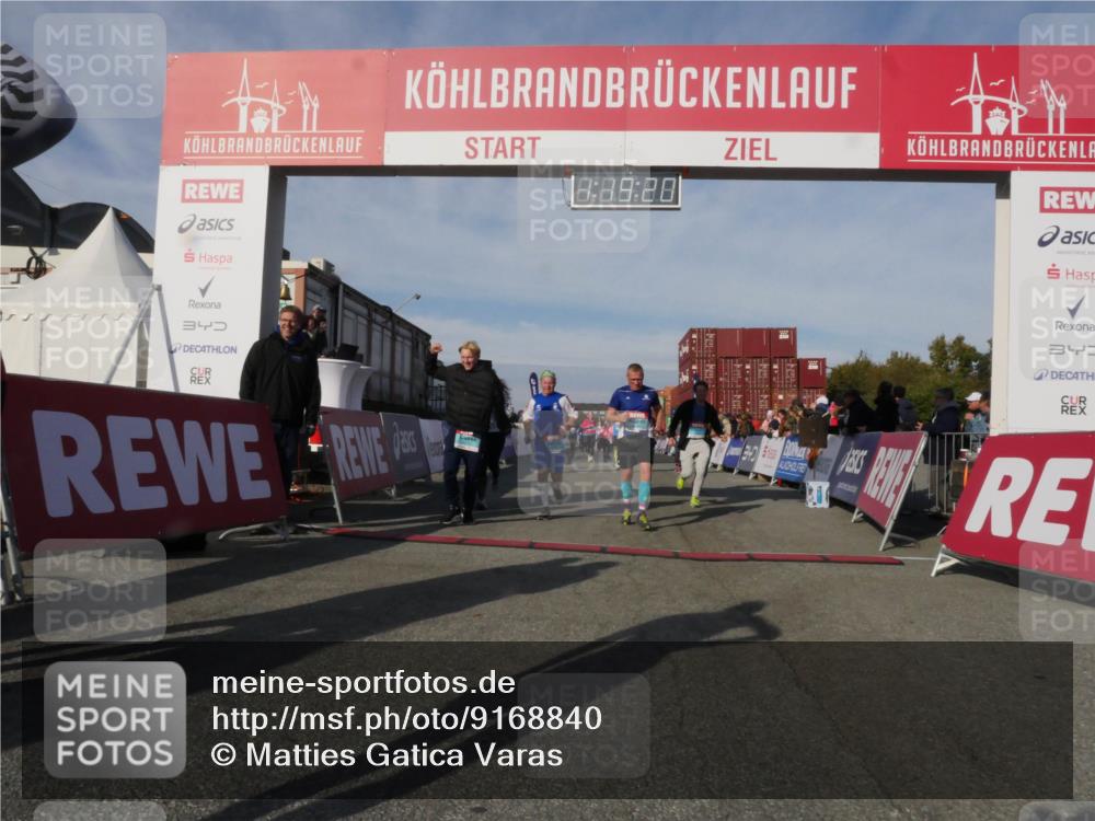 03.10.2025 - Köhlbrandbrückenlauf Matties Gatica Varas http://msf.ph/oto/9168840 03.10.2025 10:19:21 Ziel 1162, 1372, 1712, 2180, 2231, 2421, 2851, 2853, 3031, 3108, 3133, 3505, 3506, 3676, 3732 meine-sportfotos.de