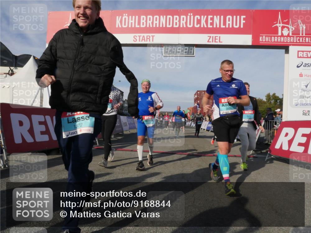 03.10.2025 - Köhlbrandbrückenlauf Matties Gatica Varas http://msf.ph/oto/9168844 03.10.2025 10:19:23 Ziel 1556, 1712, 1803, 2180, 2231, 2421, 2851, 2853, 3031, 3108, 3133, 3676, 3732, 3828 meine-sportfotos.de