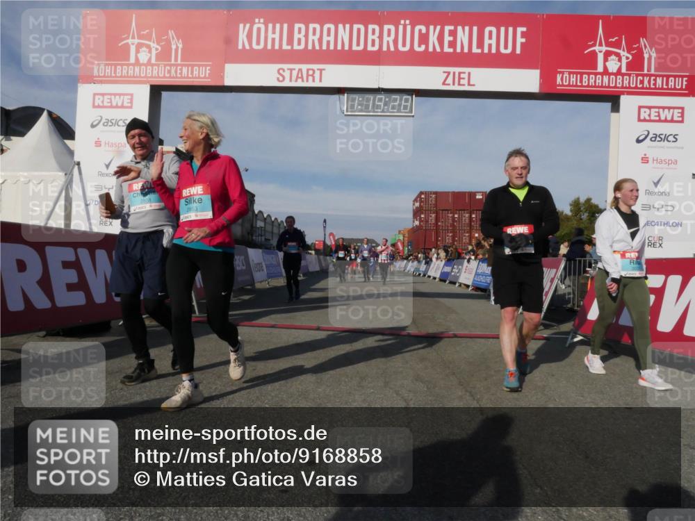 03.10.2025 - Köhlbrandbrückenlauf Matties Gatica Varas http://msf.ph/oto/9168858 03.10.2025 10:19:30 Ziel 1310, 1502, 1531, 1556, 1690, 1712, 1803, 2885, 2886, 3239, 3558, 3815, 3828 meine-sportfotos.de