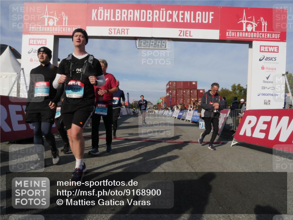 03.10.2025 - Köhlbrandbrückenlauf Matties Gatica Varas http://msf.ph/oto/9168900 03.10.2025 10:19:51 Ziel 1479, 1547, 1725, 1884, 2243, 2500, 3796 meine-sportfotos.de