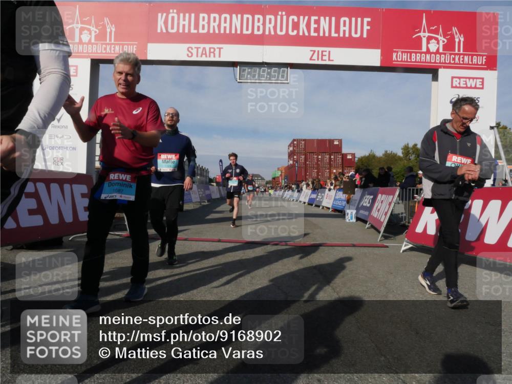 03.10.2025 - Köhlbrandbrückenlauf Matties Gatica Varas http://msf.ph/oto/9168902 03.10.2025 10:19:52 Ziel 1479, 1547, 1725, 1884, 2243, 2500, 3796 meine-sportfotos.de