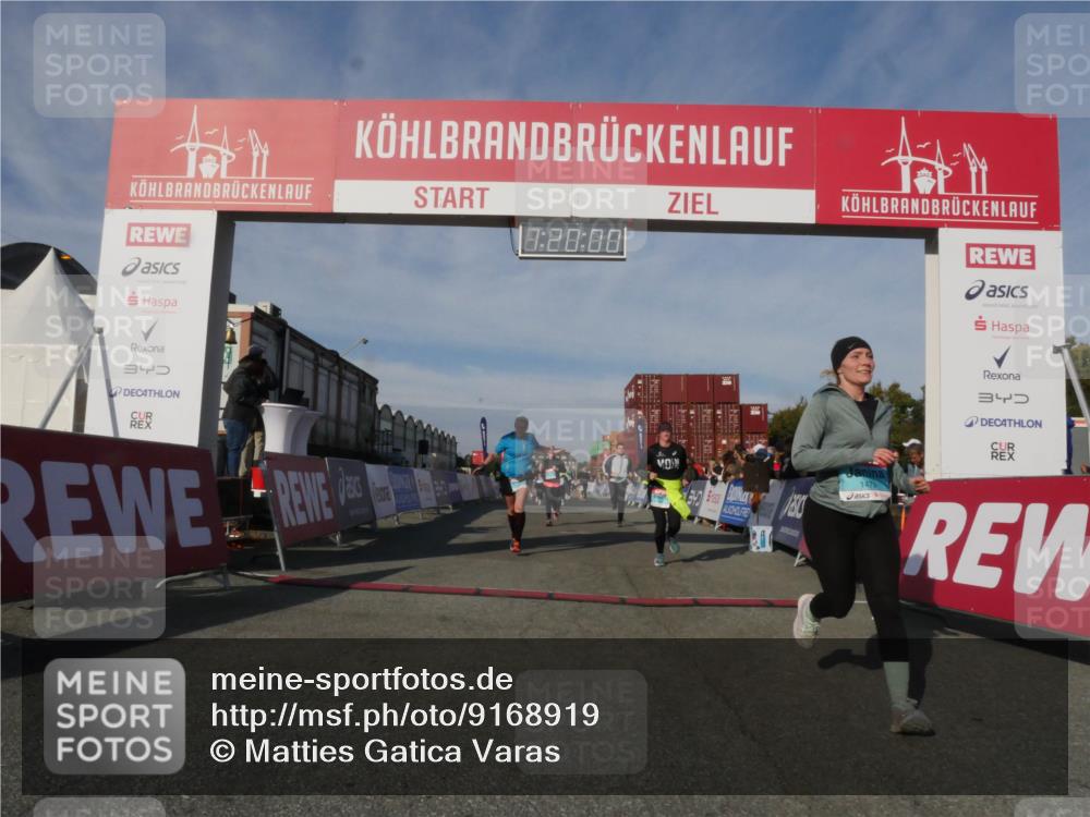 03.10.2025 - Köhlbrandbrückenlauf Matties Gatica Varas http://msf.ph/oto/9168919 03.10.2025 10:20:02 Ziel 1282, 1503, 1547, 1585, 1672, 1743, 1795, 1811, 1861, 1917, 2051, 2243, 2674, 3529, 3770, 3840 meine-sportfotos.de