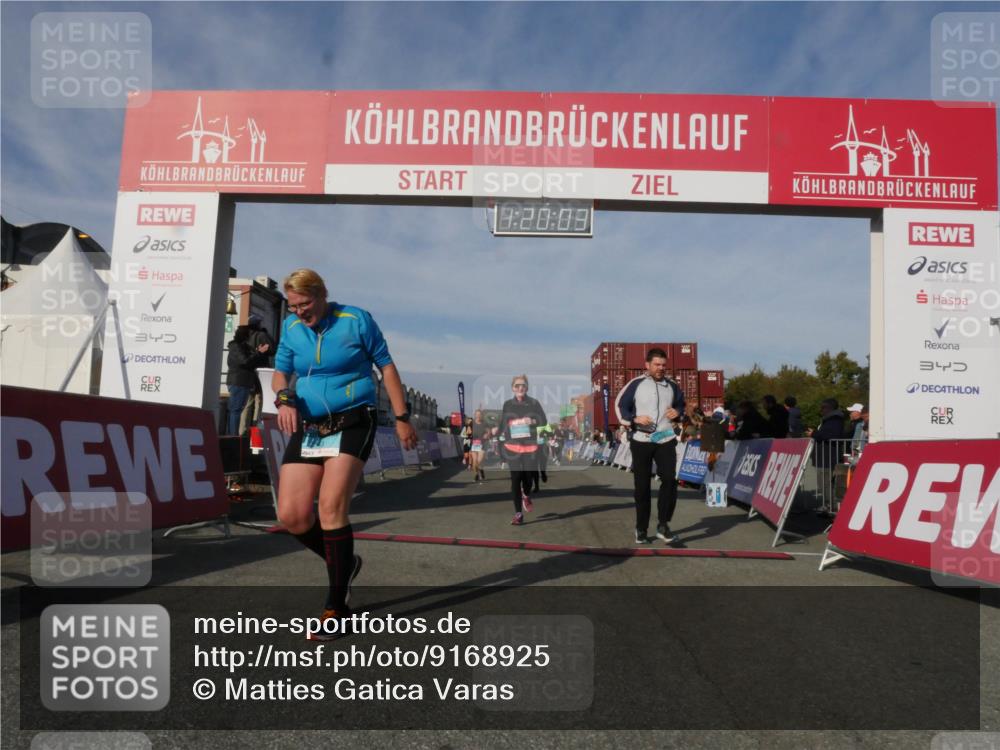 03.10.2025 - Köhlbrandbrückenlauf Matties Gatica Varas http://msf.ph/oto/9168925 03.10.2025 10:20:05 Ziel 1282, 1503, 1585, 1593, 1672, 1743, 1795, 1811, 1861, 1917, 2051, 2674, 3407, 3529, 3736, 3770, 3840 meine-sportfotos.de