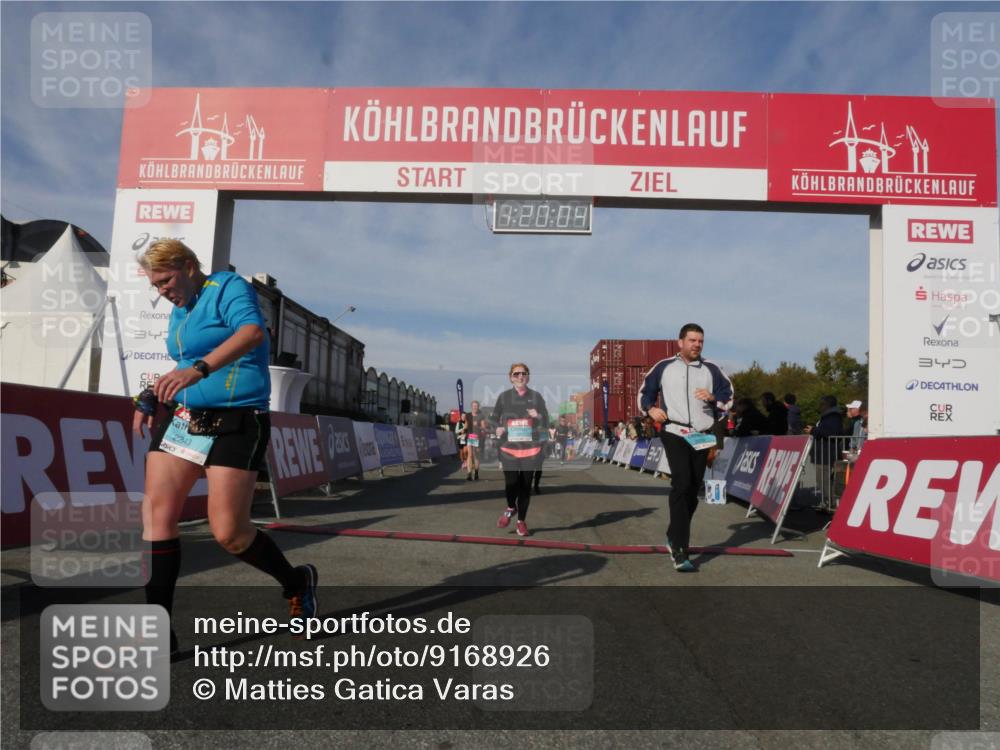 03.10.2025 - Köhlbrandbrückenlauf Matties Gatica Varas http://msf.ph/oto/9168926 03.10.2025 10:20:05 Ziel 1282, 1503, 1585, 1593, 1672, 1743, 1795, 1811, 1861, 1917, 2051, 2674, 3407, 3529, 3736, 3770, 3840 meine-sportfotos.de