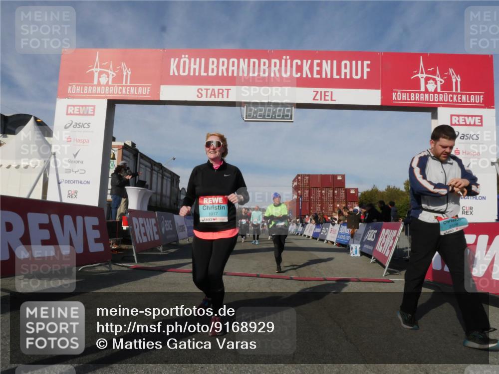 03.10.2025 - Köhlbrandbrückenlauf Matties Gatica Varas http://msf.ph/oto/9168929 03.10.2025 10:20:07 Ziel 1282, 1503, 1585, 1593, 1672, 1743, 1795, 1811, 1861, 2051, 2674, 3407, 3736, 3770, 3840 meine-sportfotos.de