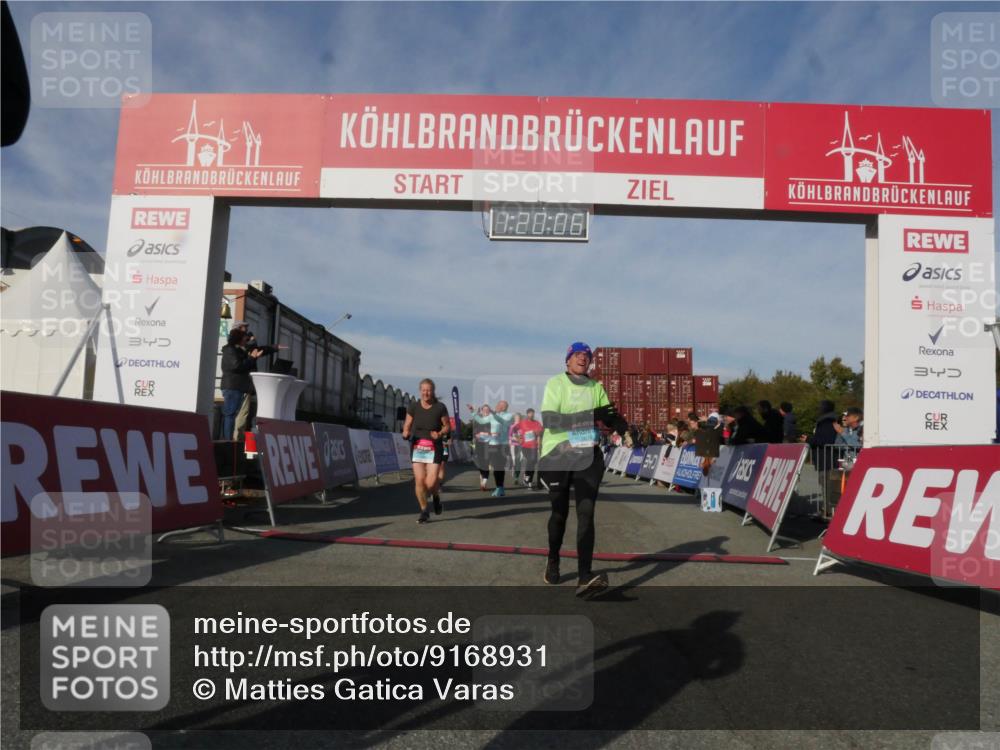 03.10.2025 - Köhlbrandbrückenlauf Matties Gatica Varas http://msf.ph/oto/9168931 03.10.2025 10:20:08 Ziel 1282, 1503, 1585, 1593, 1672, 1743, 1795, 1811, 1861, 2051, 2055, 3407, 3736, 3770, 3840 meine-sportfotos.de