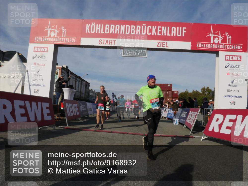 03.10.2025 - Köhlbrandbrückenlauf Matties Gatica Varas http://msf.ph/oto/9168932 03.10.2025 10:20:08 Ziel 1282, 1503, 1585, 1593, 1672, 1743, 1795, 1811, 1861, 2051, 2055, 3407, 3736, 3770, 3840 meine-sportfotos.de
