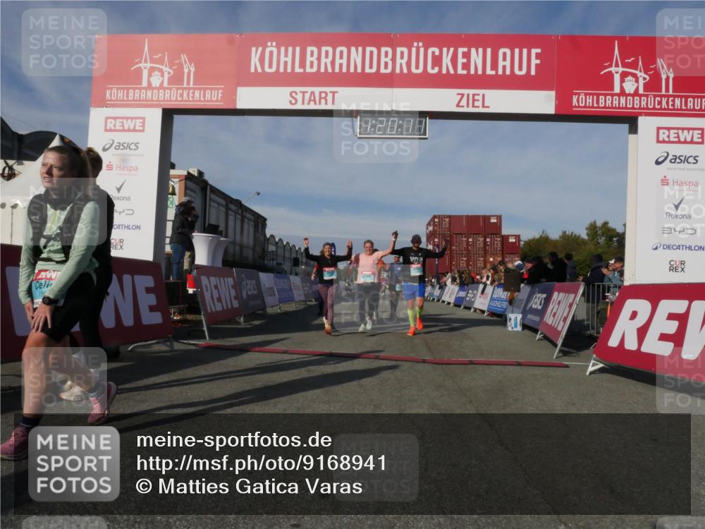 03.10.2025 - Köhlbrandbrückenlauf Matties Gatica Varas http://msf.ph/oto/9168941 03.10.2025 10:20:13 Ziel 1282, 1593, 1672, 1795, 2055, 3407, 3417, 3697, 3736 meine-sportfotos.de