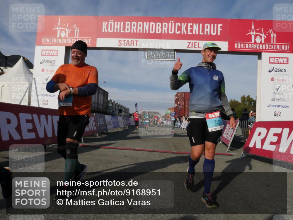 03.10.2025 - Köhlbrandbrückenlauf Matties Gatica Varas http://msf.ph/oto/9168951 03.10.2025 10:20:18 Ziel 1737, 1746, 2018, 2055, 2854, 2855, 2916, 2918, 3382, 3417, 3697 meine-sportfotos.de