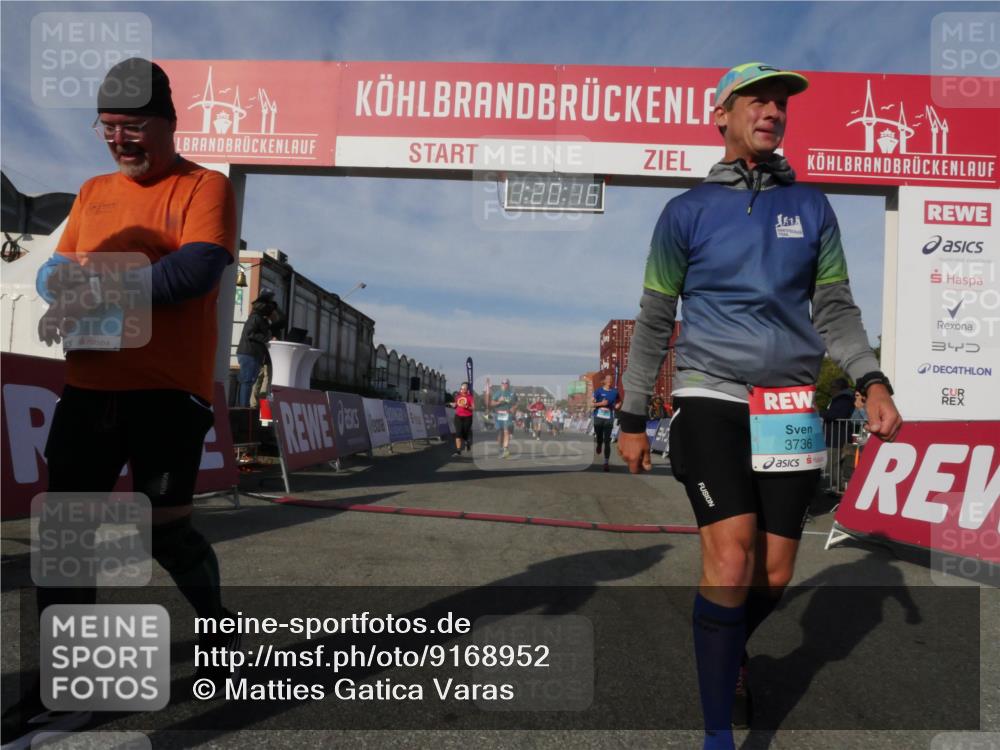 03.10.2025 - Köhlbrandbrückenlauf Matties Gatica Varas http://msf.ph/oto/9168952 03.10.2025 10:20:18 Ziel 1737, 1746, 2018, 2055, 2854, 2855, 2916, 2918, 3382, 3417, 3697 meine-sportfotos.de