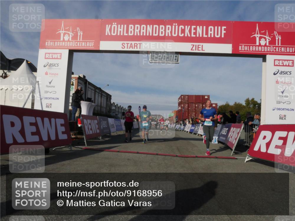03.10.2025 - Köhlbrandbrückenlauf Matties Gatica Varas http://msf.ph/oto/9168956 03.10.2025 10:20:20 Ziel 1576, 1737, 1746, 2018, 2055, 2854, 2855, 2916, 2917, 2918, 3382, 3417, 3430, 3697 meine-sportfotos.de