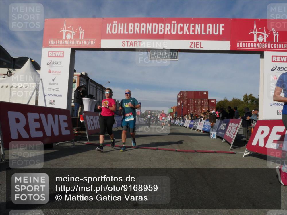 03.10.2025 - Köhlbrandbrückenlauf Matties Gatica Varas http://msf.ph/oto/9168959 03.10.2025 10:20:22 Ziel 1576, 1698, 1737, 1746, 2018, 2854, 2855, 2916, 2917, 2918, 2919, 3382, 3430, 3635 meine-sportfotos.de