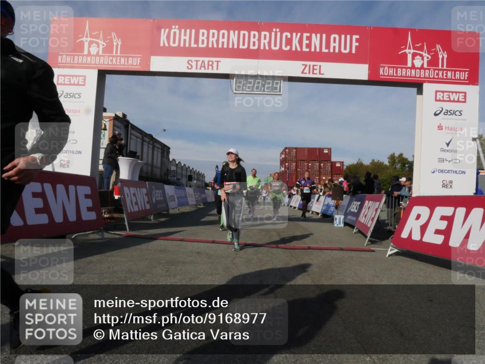 03.10.2025 - Köhlbrandbrückenlauf Matties Gatica Varas http://msf.ph/oto/9168977 03.10.2025 10:20:31 Ziel 1538, 1576, 1615, 1650, 1651, 1692, 1698, 1804, 1911, 1912, 2917, 2919, 3430, 3635, 3669 meine-sportfotos.de