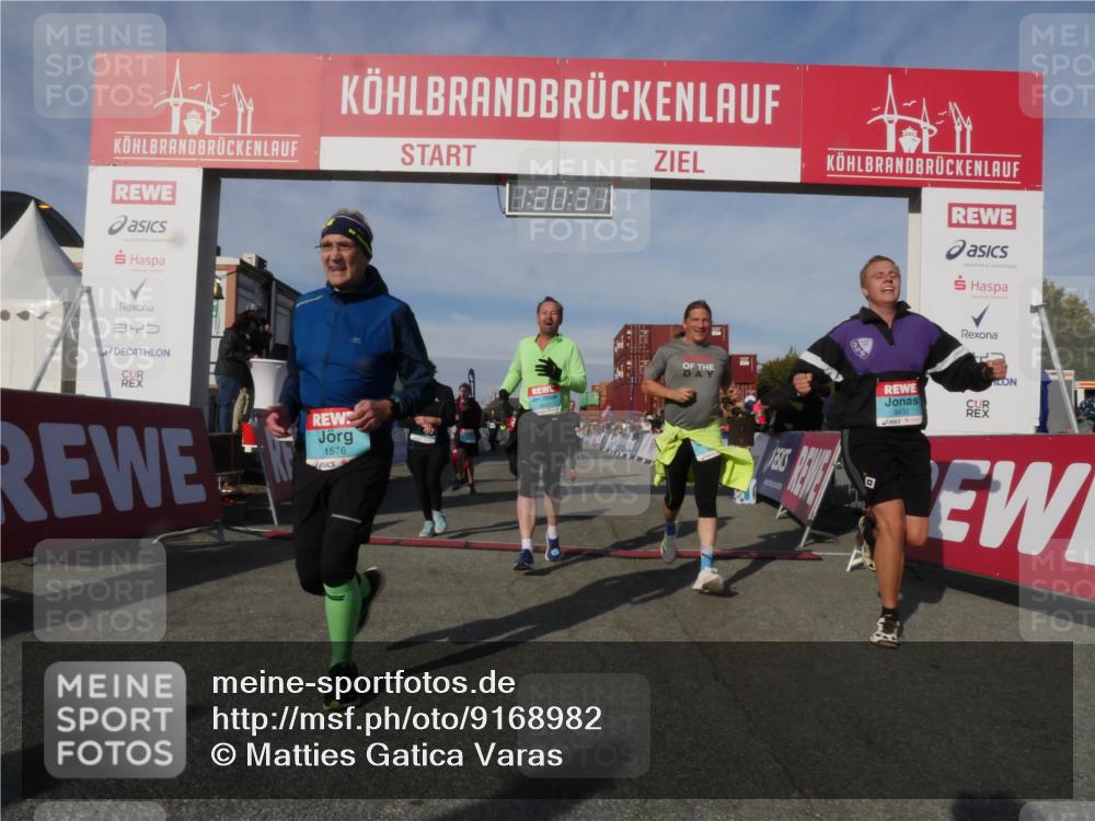 03.10.2025 - Köhlbrandbrückenlauf Matties Gatica Varas http://msf.ph/oto/9168982 03.10.2025 10:20:33 Ziel 1051, 1538, 1615, 1650, 1651, 1692, 1698, 1804, 1911, 1912, 2424, 2460, 2919, 3635, 3669 meine-sportfotos.de