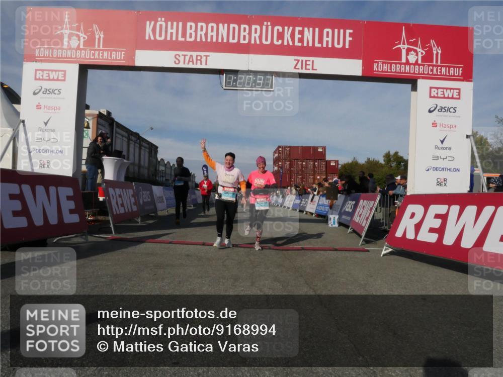 03.10.2025 - Köhlbrandbrückenlauf Matties Gatica Varas http://msf.ph/oto/9168994 03.10.2025 10:20:39 Ziel 1051, 1538, 1650, 1651, 1664, 1804, 1911, 1912, 2424, 2460, 2617, 3562, 3669 meine-sportfotos.de