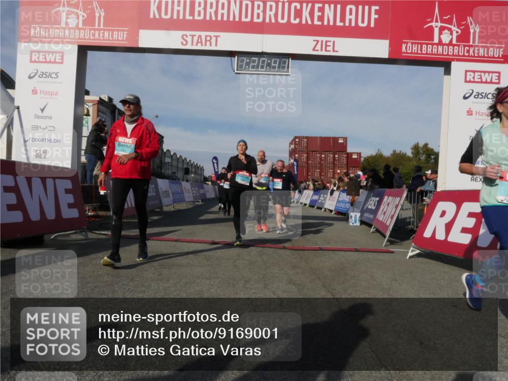 03.10.2025 - Köhlbrandbrückenlauf Matties Gatica Varas http://msf.ph/oto/9169001 03.10.2025 10:20:43 Ziel 1051, 1538, 1664, 2023, 2424, 2460, 2617, 3562, 3636, 3783 meine-sportfotos.de