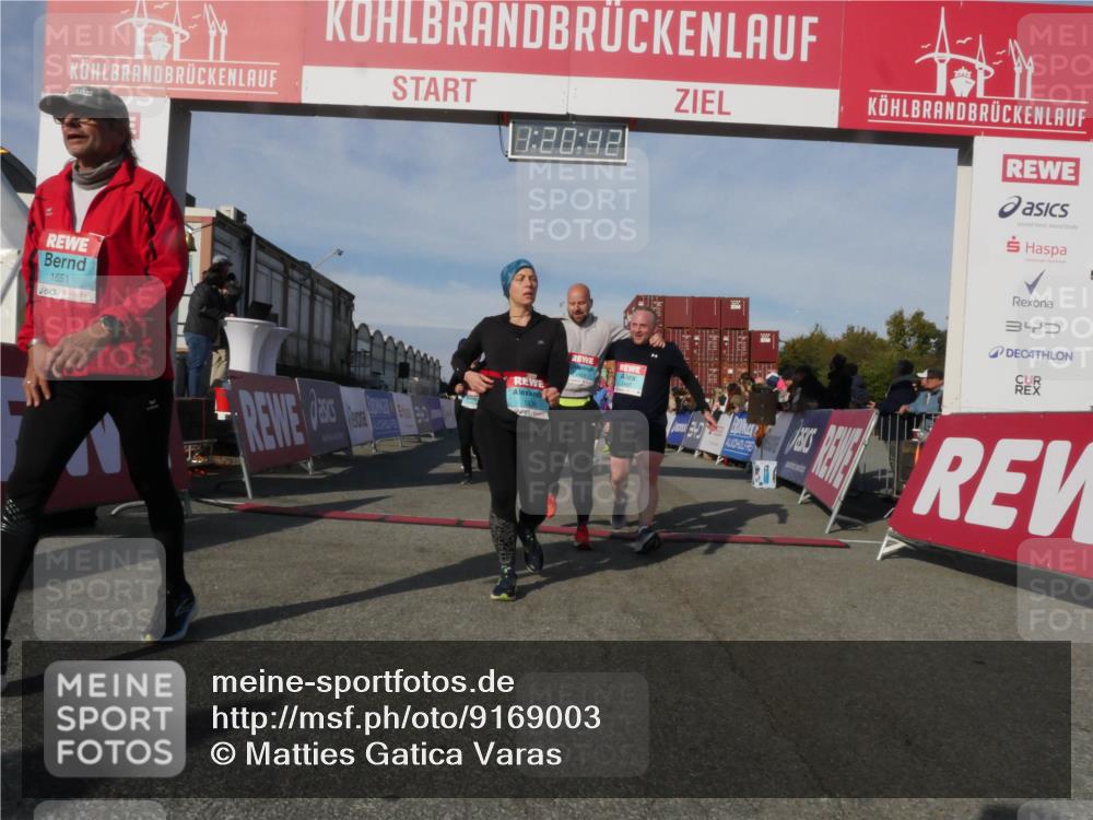 03.10.2025 - Köhlbrandbrückenlauf Matties Gatica Varas http://msf.ph/oto/9169003 03.10.2025 10:20:44 Ziel 1051, 1664, 2023, 2424, 2460, 2617, 3562, 3636, 3783 meine-sportfotos.de