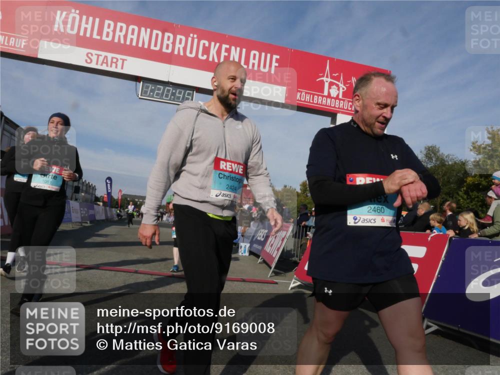 03.10.2025 - Köhlbrandbrückenlauf Matties Gatica Varas http://msf.ph/oto/9169008 03.10.2025 10:20:46 Ziel 1664, 2023, 2617, 3562, 3636, 3783 meine-sportfotos.de