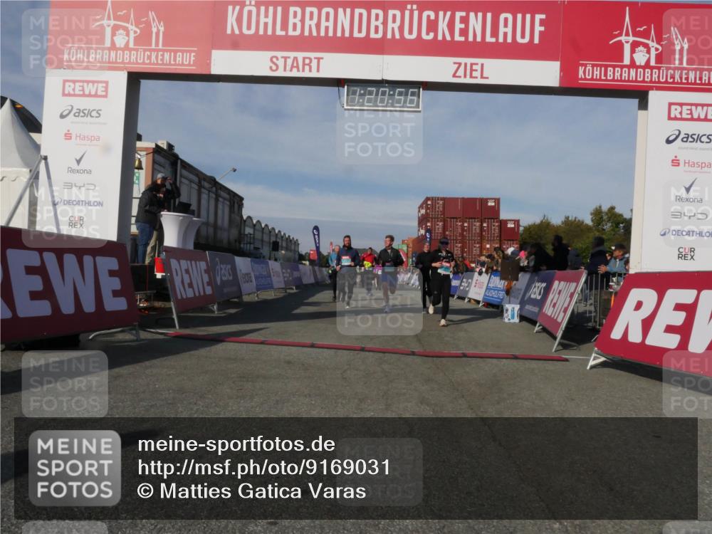 03.10.2025 - Köhlbrandbrückenlauf Matties Gatica Varas http://msf.ph/oto/9169031 03.10.2025 10:20:58 Ziel 1561, 1562, 1618, 1971, 2012, 2033, 2082, 2128, 2142, 2416, 2512, 2817, 2969, 2977, 2978, 3030, 3148, 3617, 3755, 3757, 3758 meine-sportfotos.de