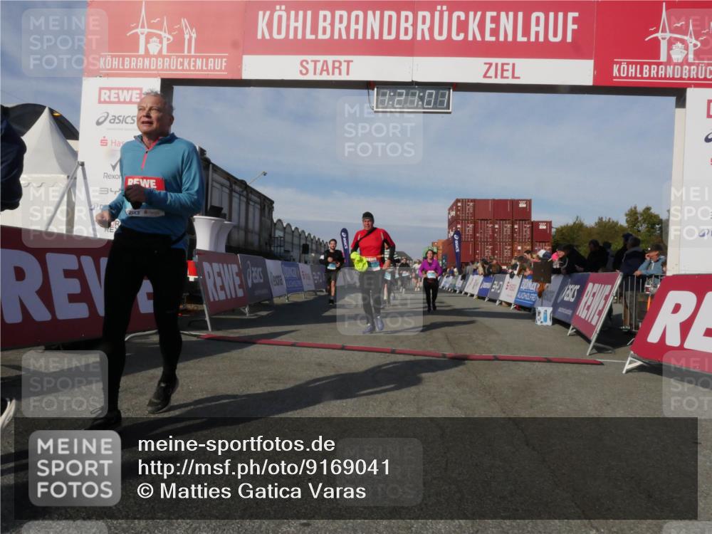 03.10.2025 - Köhlbrandbrückenlauf Matties Gatica Varas http://msf.ph/oto/9169041 03.10.2025 10:21:03 Ziel 1463, 1607, 1609, 1667, 1706, 1846, 1965, 2012, 2033, 2082, 2128, 2142, 2362, 2416, 2512, 2720, 2721, 2943, 2969, 2977, 2978, 3030, 3148, 3215, 3306, 3408, 3617, 3755, 3757, 3758, 3772 meine-sportfotos.de