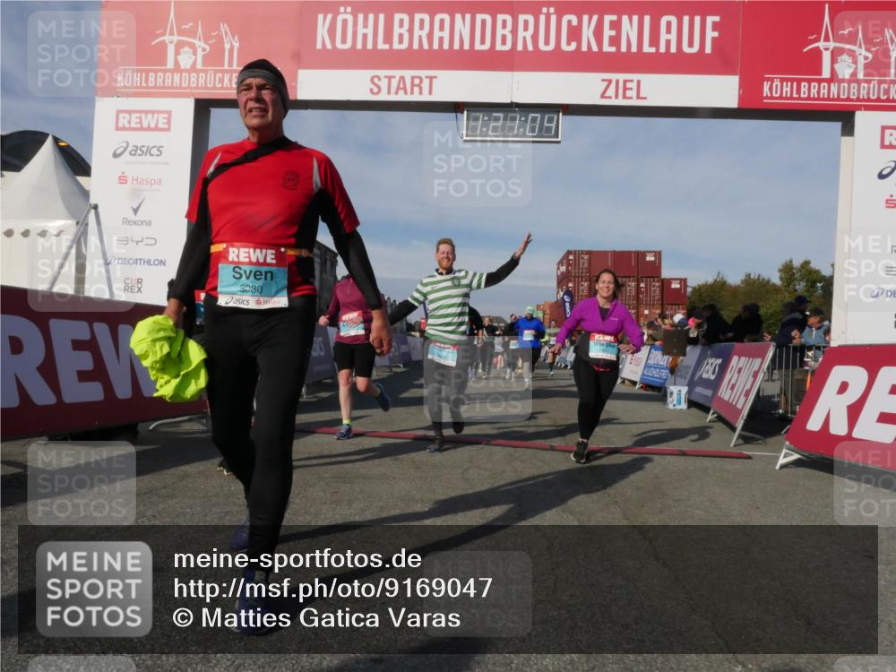 03.10.2025 - Köhlbrandbrückenlauf Matties Gatica Varas http://msf.ph/oto/9169047 03.10.2025 10:21:05 Ziel 1463, 1607, 1609, 1667, 1706, 1846, 1965, 2033, 2082, 2128, 2142, 2200, 2362, 2416, 2512, 2720, 2721, 2943, 2969, 2977, 2978, 3148, 3215, 3306, 3408, 3617, 3755, 3757, 3758, 3772 meine-sportfotos.de