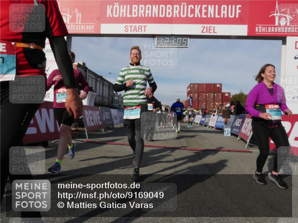 03.10.2025 - Köhlbrandbrückenlauf Matties Gatica Varas http://msf.ph/oto/9169049 03.10.2025 10:21:06 Ziel 1463, 1607, 1609, 1667, 1706, 1846, 1965, 2076, 2082, 2142, 2200, 2362, 2416, 2512, 2720, 2721, 2943, 2969, 2977, 2978, 3148, 3215, 3306, 3408, 3755, 3757, 3758, 3772 meine-sportfotos.de