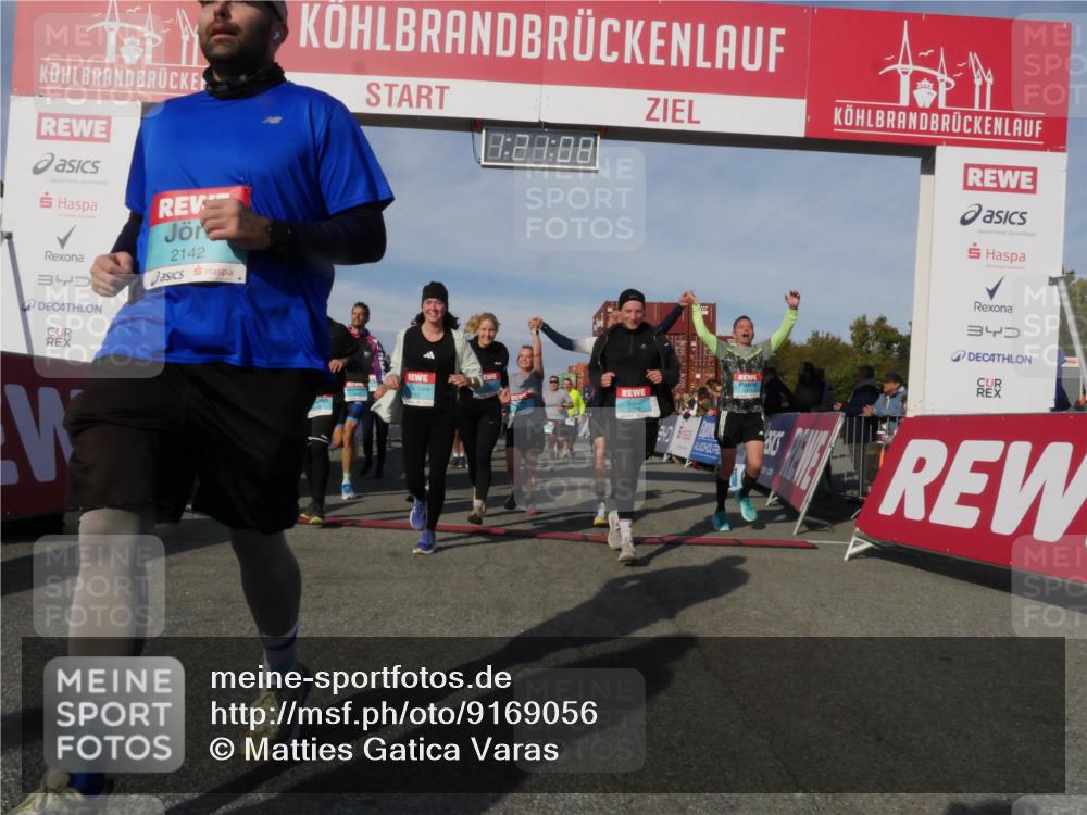 03.10.2025 - Köhlbrandbrückenlauf Matties Gatica Varas http://msf.ph/oto/9169056 03.10.2025 10:21:10 Ziel 1463, 1607, 1609, 1667, 1706, 1846, 1965, 2076, 2200, 2362, 2416, 2456, 2512, 2720, 2721, 2943, 2969, 2977, 2978, 3148, 3215, 3306, 3408, 3755, 3772 meine-sportfotos.de